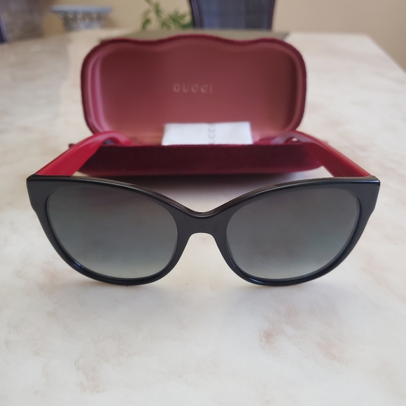 🌟Brand New🌟 GUCCI GG0061S Sunglasses - Picture 5 of 6